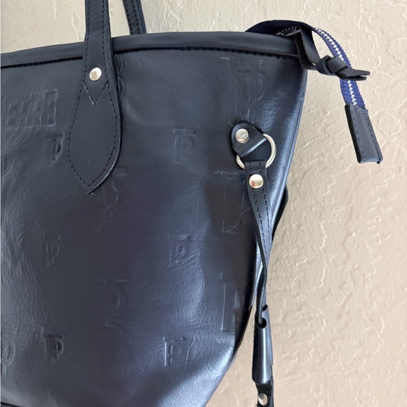 (Troy Pierre) Chic Blue Leather Tote Bag - Picture 4 of 10